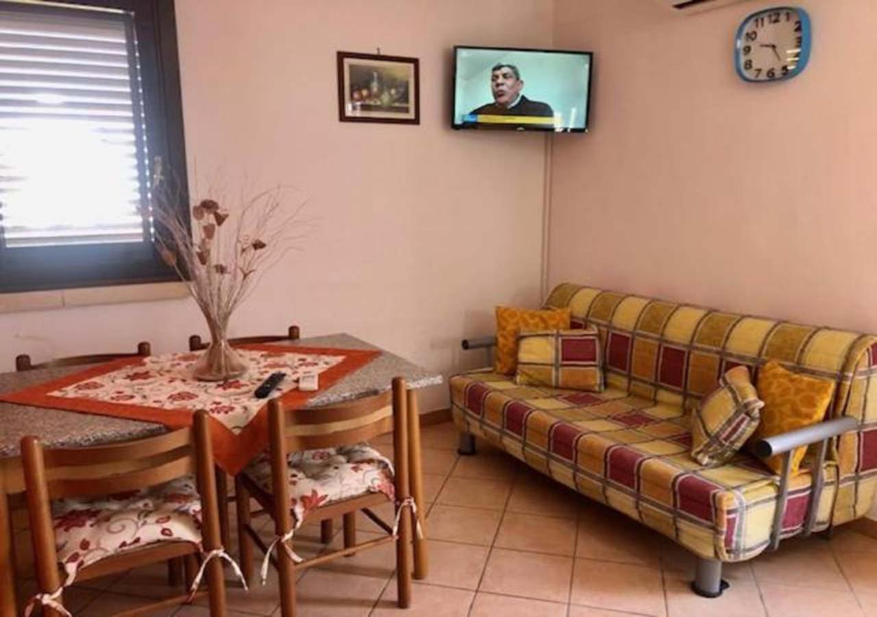 Odegos Appartamento Matilda Roca Dış mekan fotoğraf